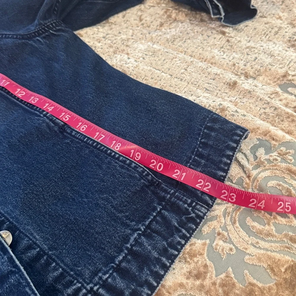 L.L. Bean Women's Blue Denim Jacket
Size Medium - Picture 7 of 9